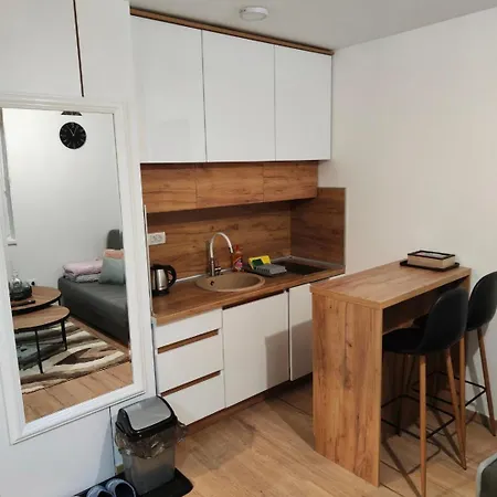 'winterfell' 亚霍里纳